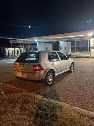 Volkswagen Golf 1998