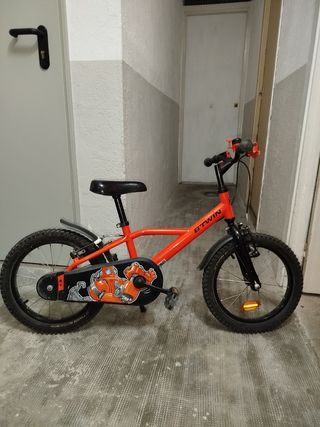 Bicicleta infantil naranja 16 Decathlon