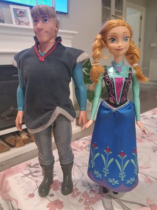 Muñecos Anna y Kristoff Frozen