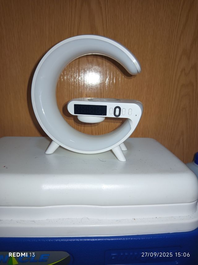 Cargador Inalámbrico Altavoz LED