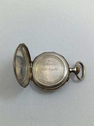Reloj de bolsillo antiguo