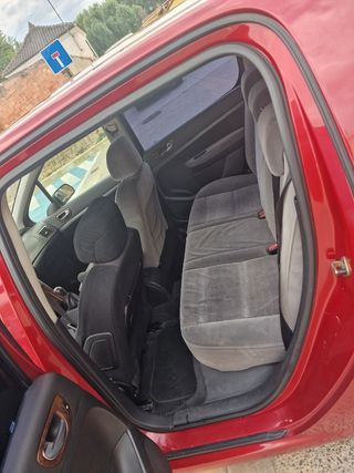 Peugeot 307 2004
