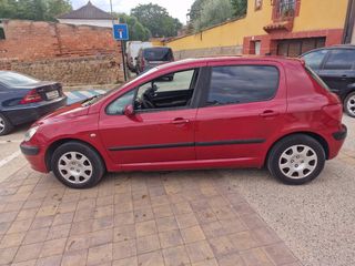 Peugeot 307 2004