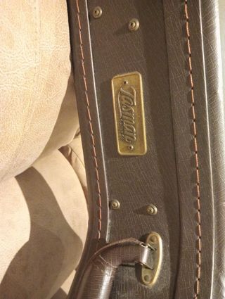 Guitarra Acústica Tasman TA300OE con Estuche