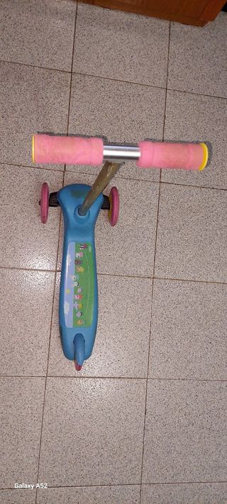 Patinete infantil 3 ruedas verde 15€ cada una