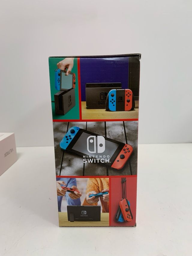 Nintendo Switch Azul y Rojo