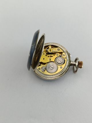 Reloj de bolsillo antiguo floral