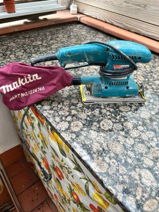 Lijadora Makita BO3700