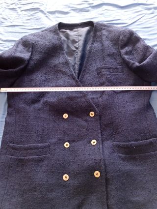 Traje falda y chaqueta azul marino