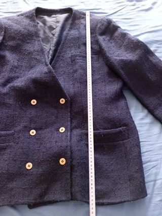 Traje falda y chaqueta azul marino