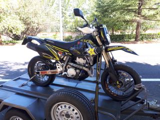 Depósito y plásticos Suzuki DRZ 400