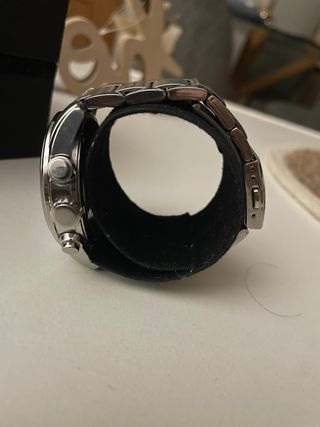 Reloj Lotus Negro y Plateado
