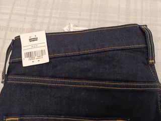 Pantalón Levis 502 Taper W36 L30 Negro