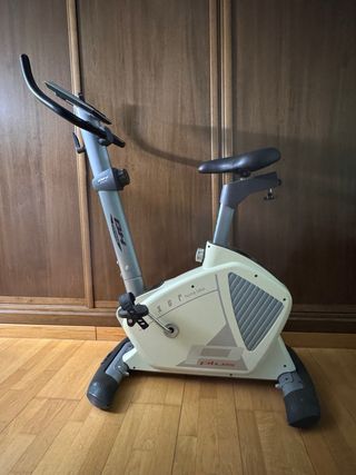 Bicicleta Estática BH Nexor H1055N