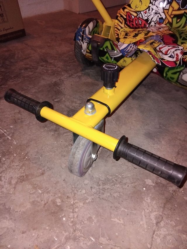 Hoverboard con design a graffiti