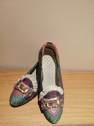 Zapatos de fallera forrados