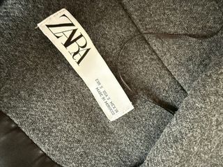 Abrigo oversize Zara con lazada