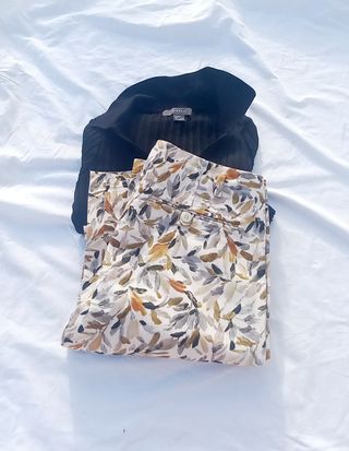 Pantalón estampado Zara beige multicolor