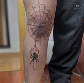Tatuajes personalizados en Barcelona  Vía Júlia
