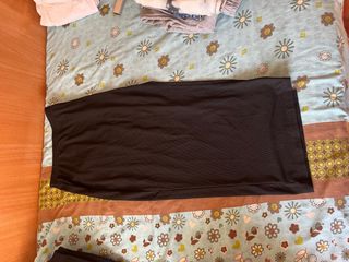 Falda larga negra