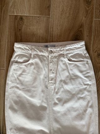 Falda larga vaquera blanca Zara