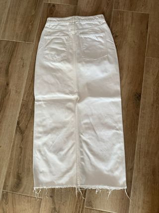 Falda larga vaquera blanca Zara