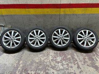 Llantas 17” Originales VAG + Neumático