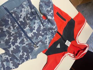 2 Felpe Bimbo Adidas Camouflage e Rossa 6/9 e 12