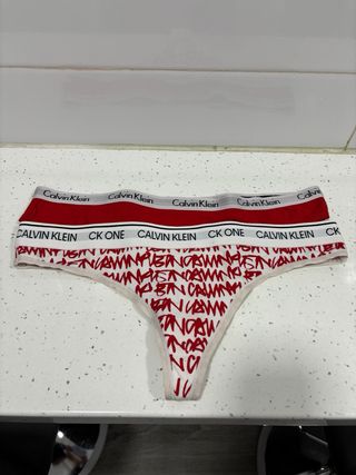 Tanga Victoria's Secret Rosa y Negro