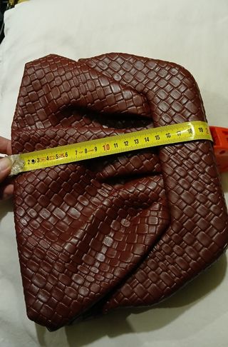 Bolso granate tipo bombonera