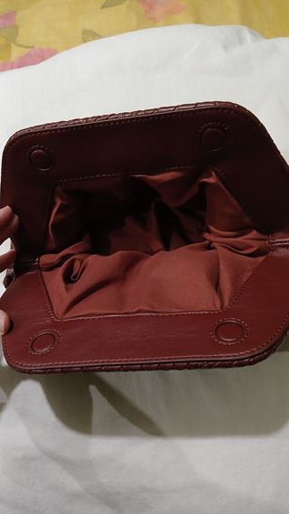 Bolso granate tipo bombonera