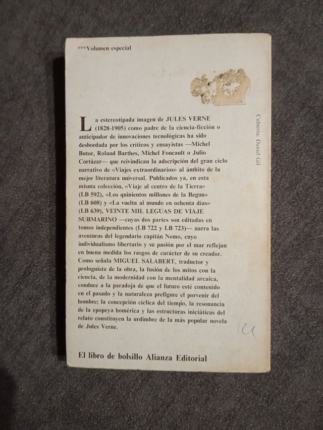 Veinte Mil Leguas de Viaje Submarino. 1983. 2tomos