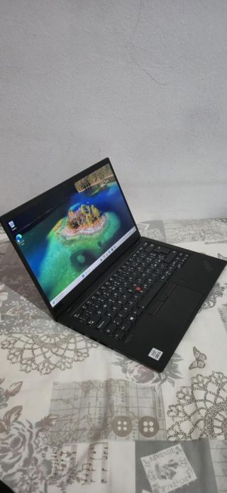 Lenovo ThinkPad X1 Carbon Gen 8 i5 16GB 256GB