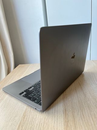 MacBook Pro 13 i5 256gb 2020