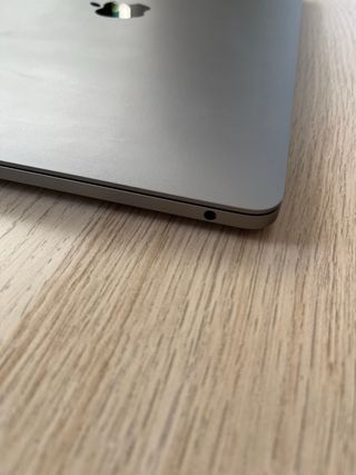 MacBook Pro 13 i5 256gb 2020