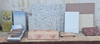 0€ Varias baldosas azulejos rodapié restos