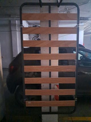 Cama canapé madera y metal