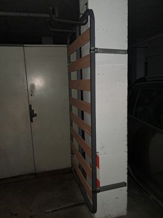 Cama canapé madera y metal