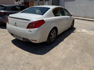 Peugeot 508 hibrido 2.0