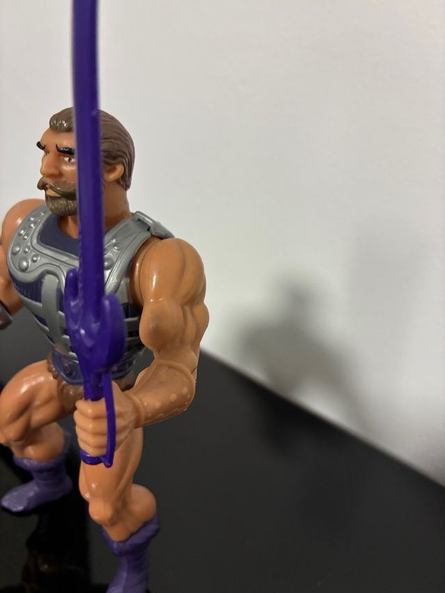 Figura Fisto MOTU Completa