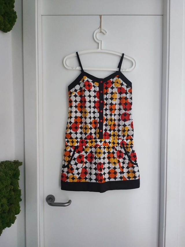 Vestido corto con círculos multicolor