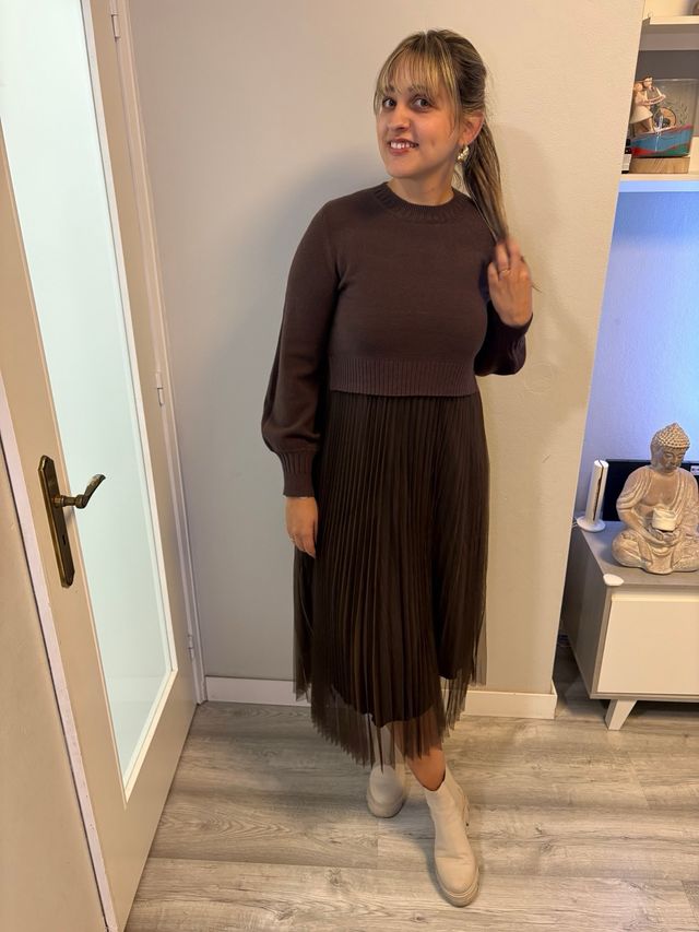 Conjunto castanho vestido e camisola