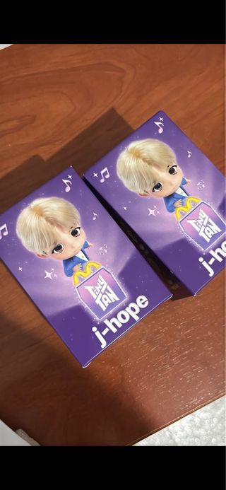 Caja BTS TinyTAN J-Hope McDonald's