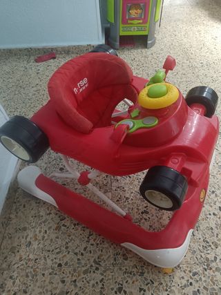 Andador para bebé rojo
