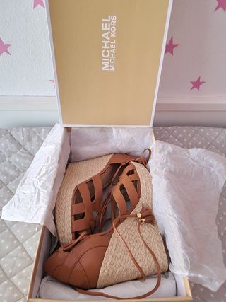 SANDALIAS mujer MICHAEL KORS TALLA 9M  40M NUEVO