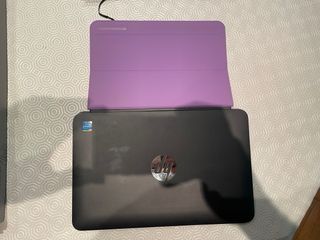 HP Pavilion x2 Detachable PC con caja