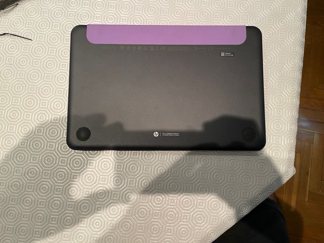 HP Pavilion x2 Detachable PC con caja