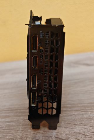 Gigabyte RTX 2060 Tarjeta Gráfica