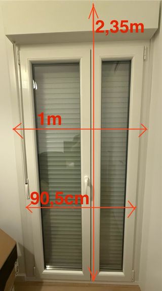 Puerta ventana PVC oscilobatiente 2,35m 