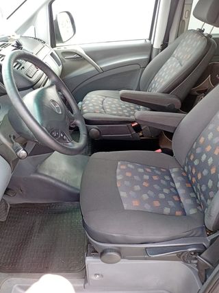 Mercedes-Benz Vito 2005
